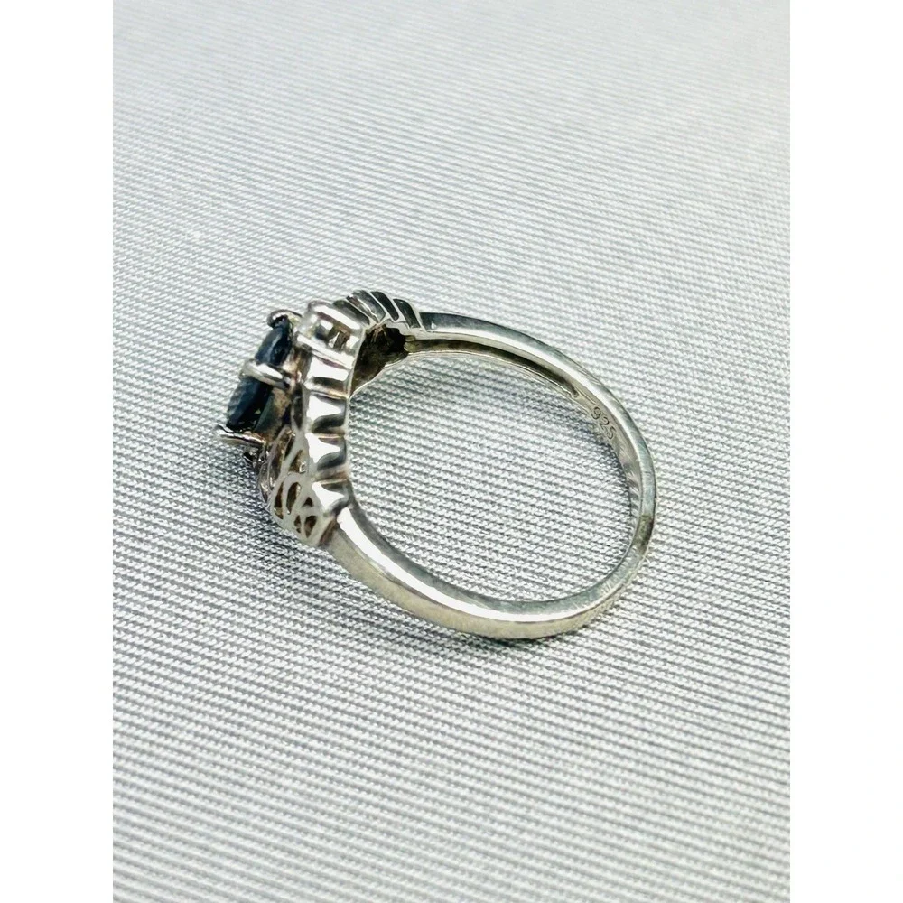 Sterling Silver Size 6 Ring With Dark Blue/Black‎ Faux Stone NVC .925